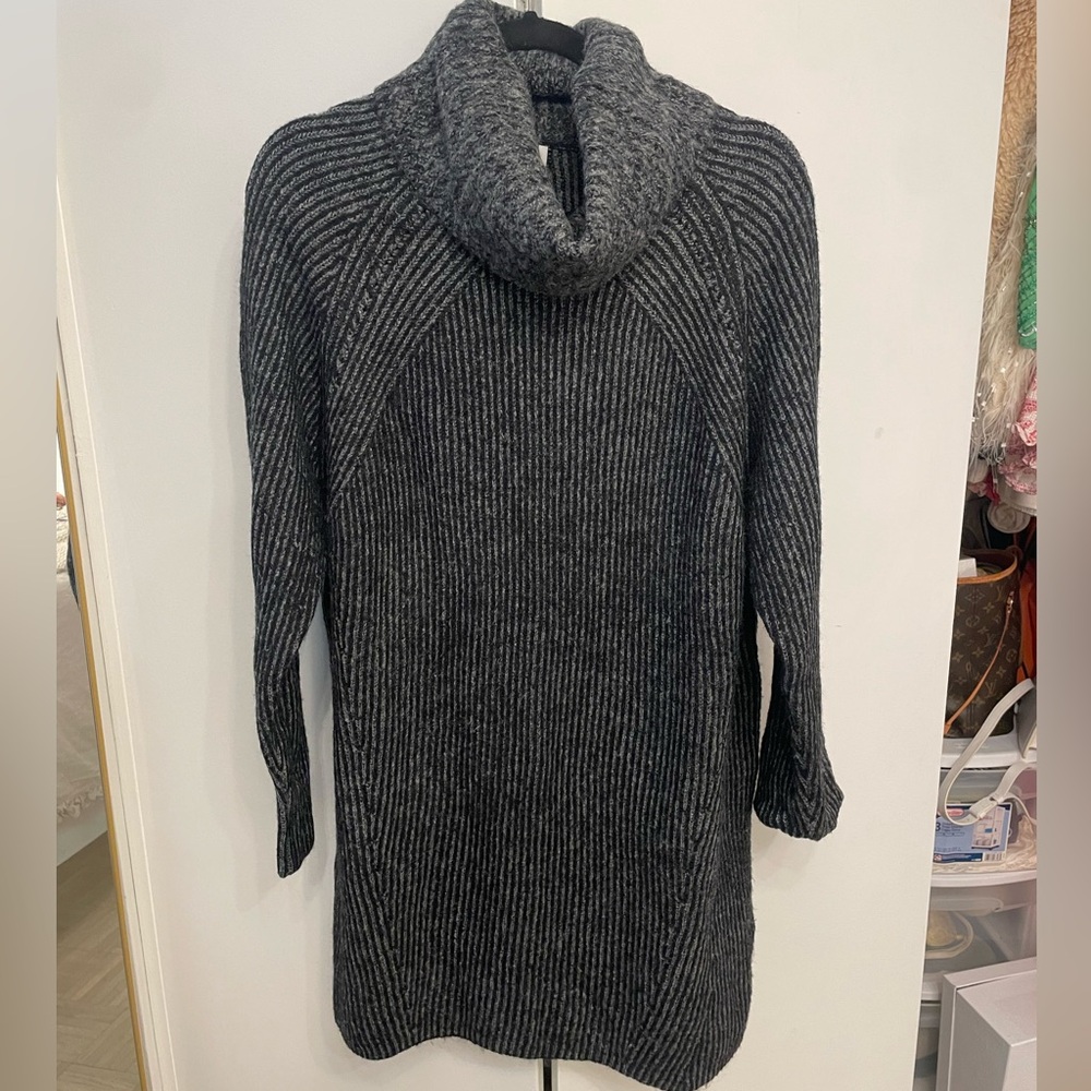 Topshop Small 4-6 black gray turtleneck sweater dress
